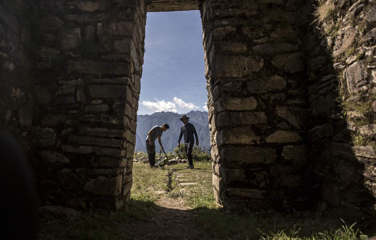 Inca Trail Lodge to Lodge View through Incan Ruins